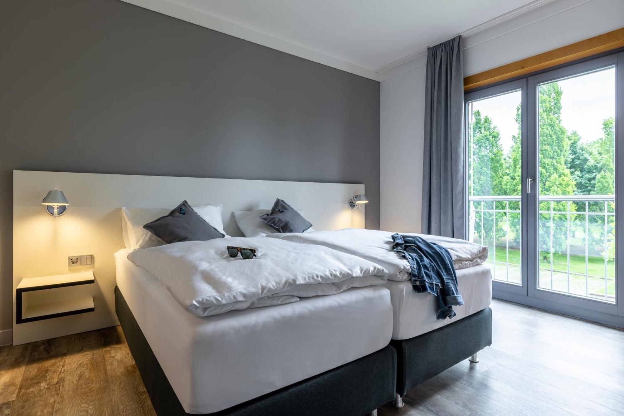 Hotel Leipheim Sued Exterior photo
